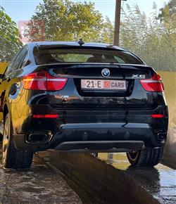 بی ئێم دەبڵیو X6